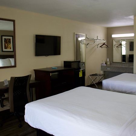 Legacy Inn - קוקוויל מראה חיצוני תמונה